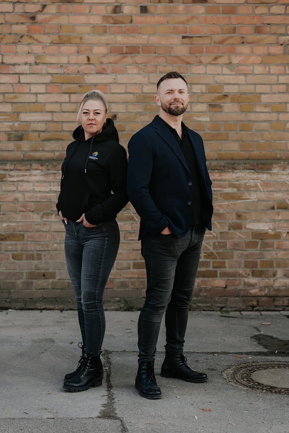 Vera Galickij (Büroleitung) und Valentin Fuhrmann (Geschäftsführung) von Raumgestaltung Fuhrmann